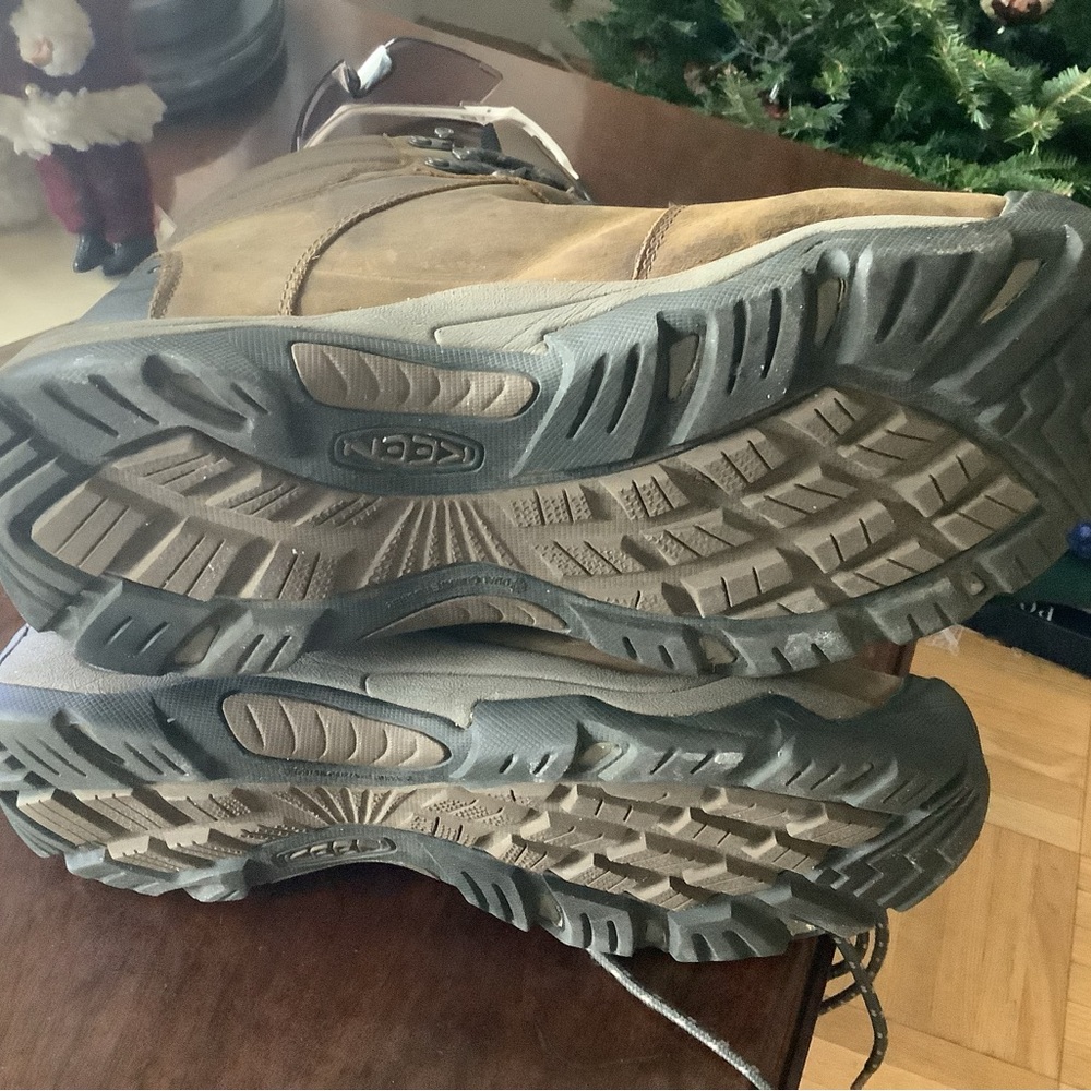 KEEN Revel III Waterproof Winter Hiking Boots Men's Size 11 - Picture 5 of 7